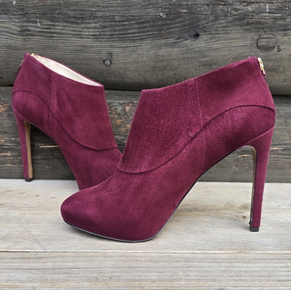 Nine West NEW Navajoe Rich Burgundy Suede, Hidden Platform, Comfort Bootie 8M - Picture 5 of 15